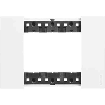 Slika BTicino Living Now okvir (maska/pločica) 3M bela KA4803KW